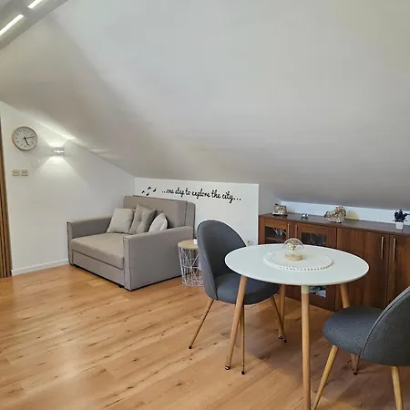 Lovely Attic Apartman-melani * Zadar